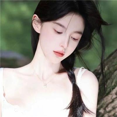 宏观世界海报